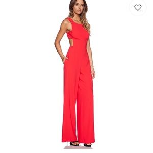 BCBG MAXAZIRA JUMPSUIT!!🌹